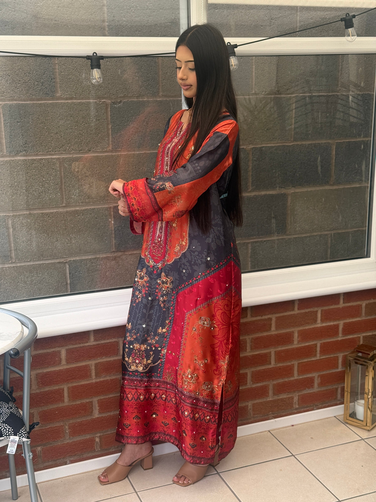 Sahar Silk Two Piece - Black Red