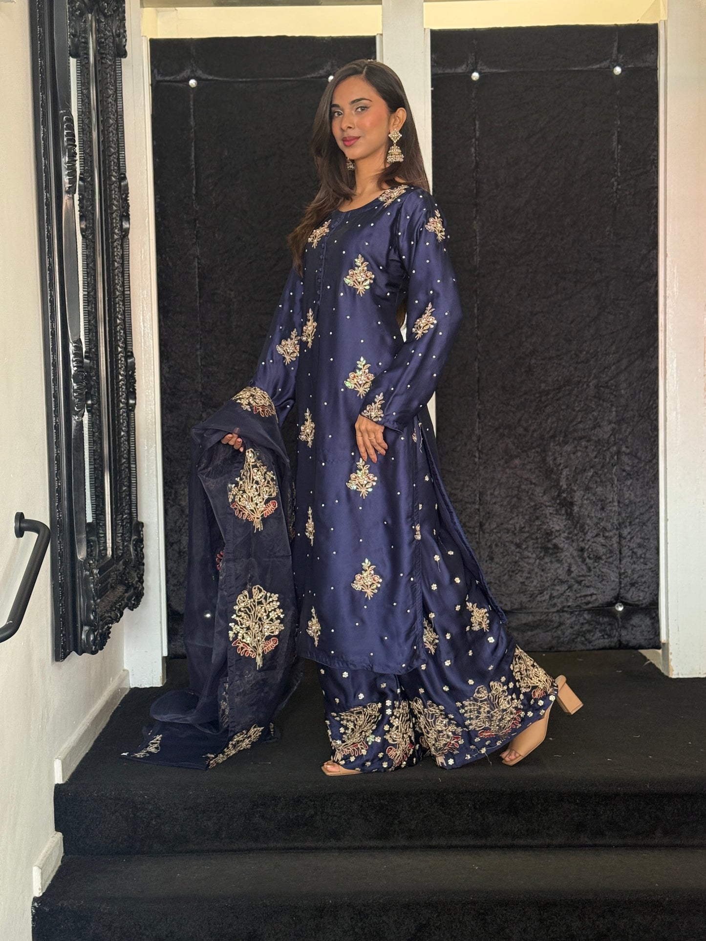 Nareen Midnight Silk