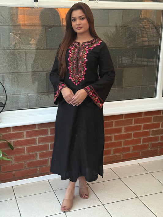 Rania Black - Embroidered Khadder Maxi Dress