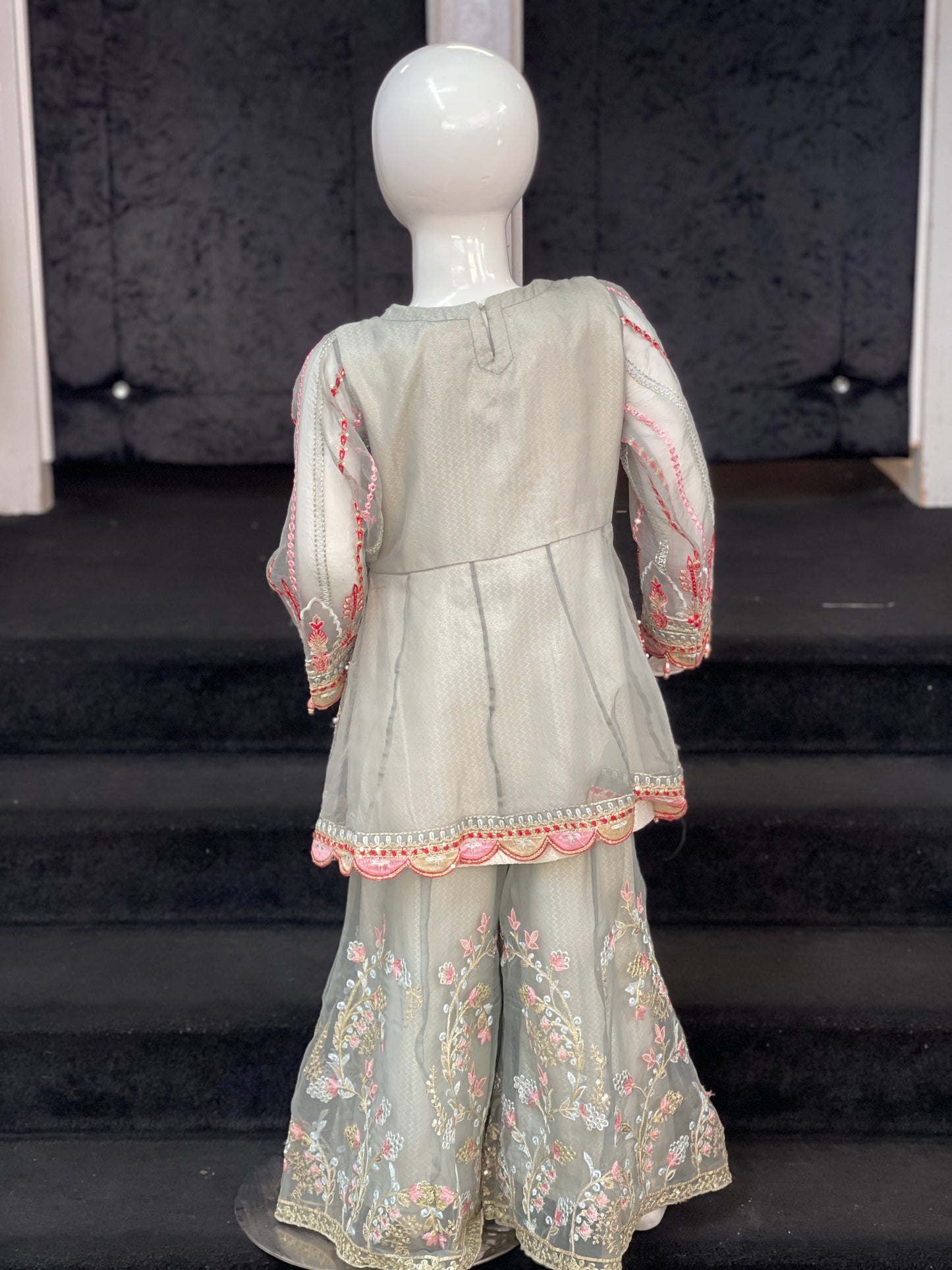 AISHA - MOTHER DAUGHTER