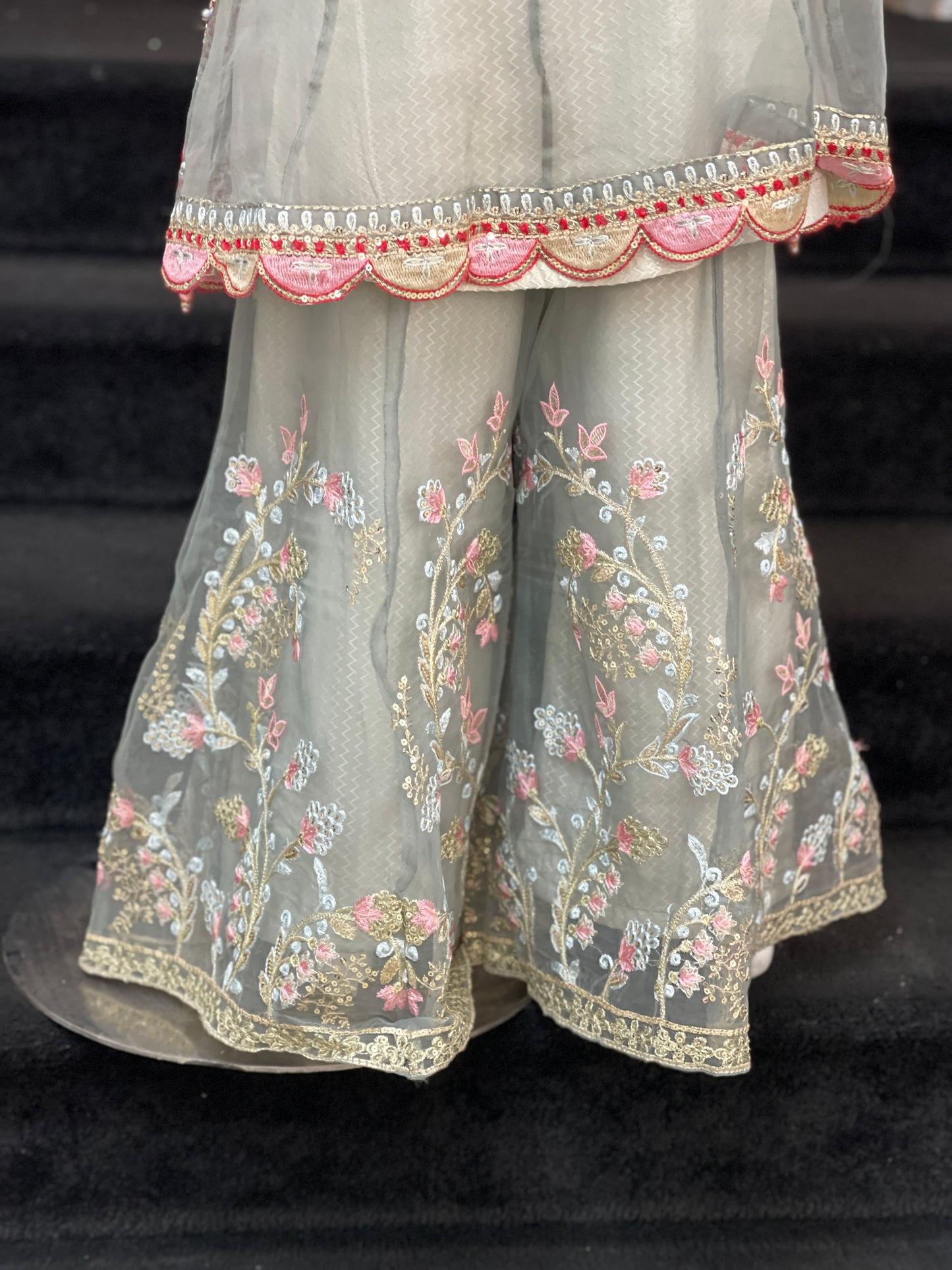 AISHA - MOTHER DAUGHTER