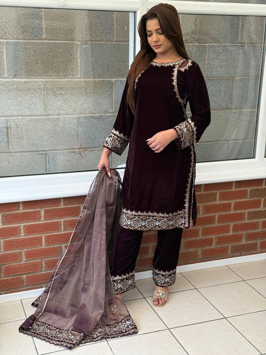 Noore Velvet Shoulder Suit - Aubergine