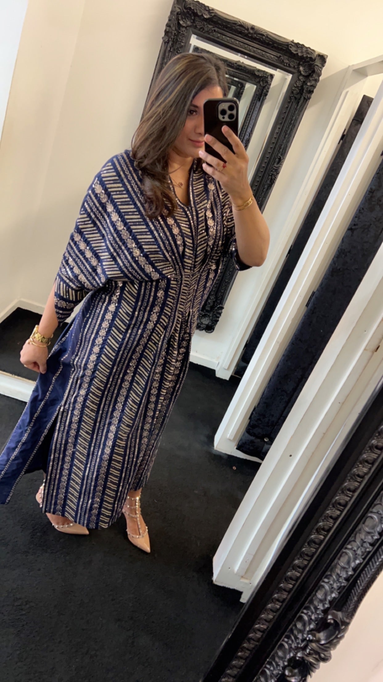 MAYA - NAVY