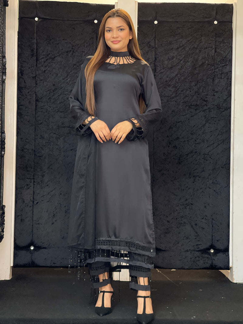 YASMINA - BLACK