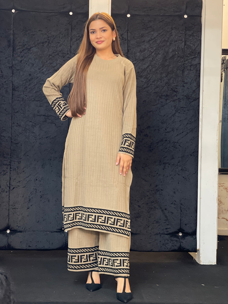 KNITTED CO-ORD