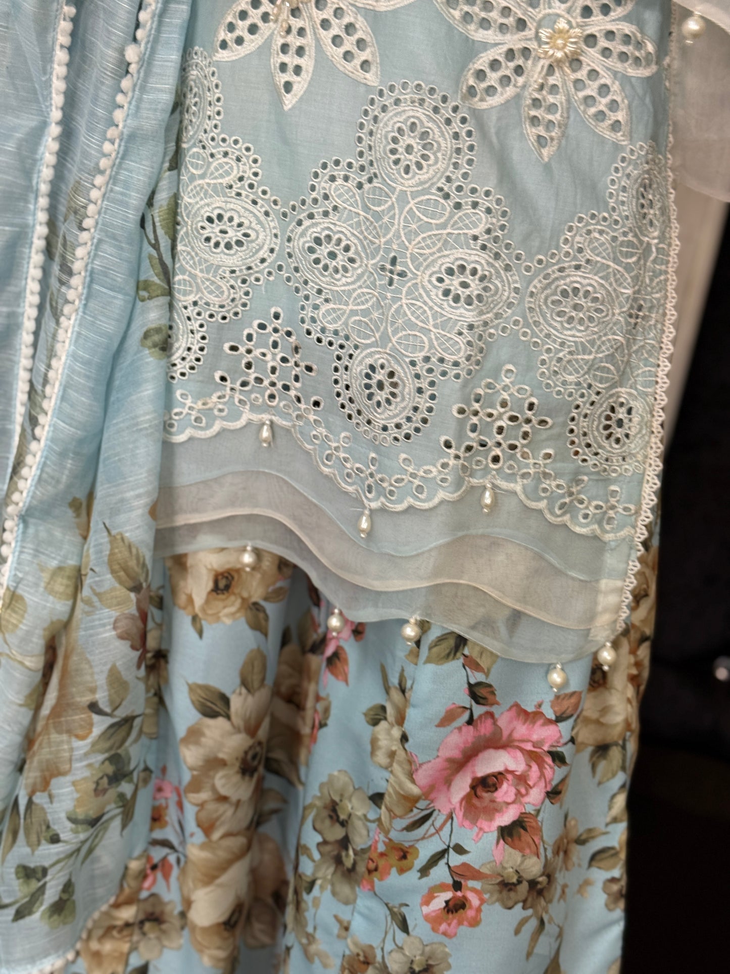 Aylina Blue Bloom