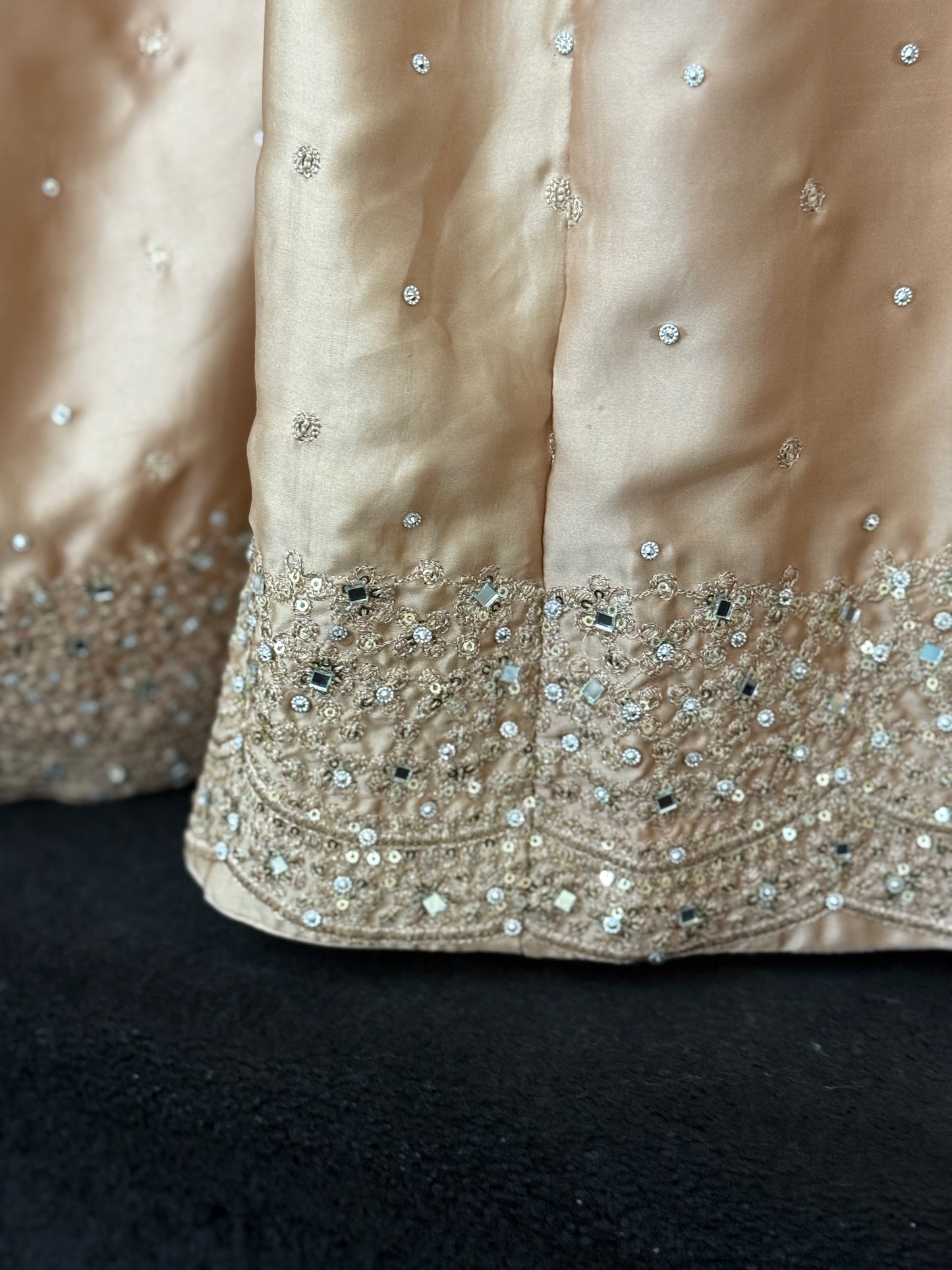 Elaya Signature Silk