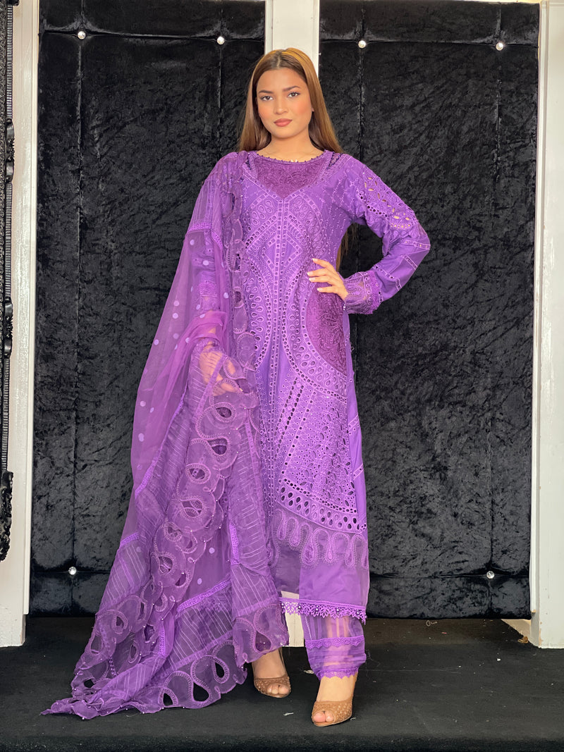 MARIA B LUXURY LAWN D 2402 B