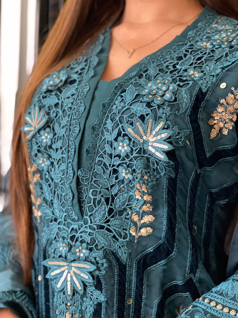 MARIA B - LUXURY COLLECTION