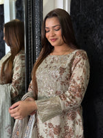ZEENAT