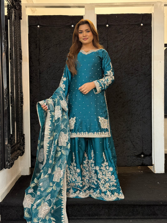 Teal Royale Elegance