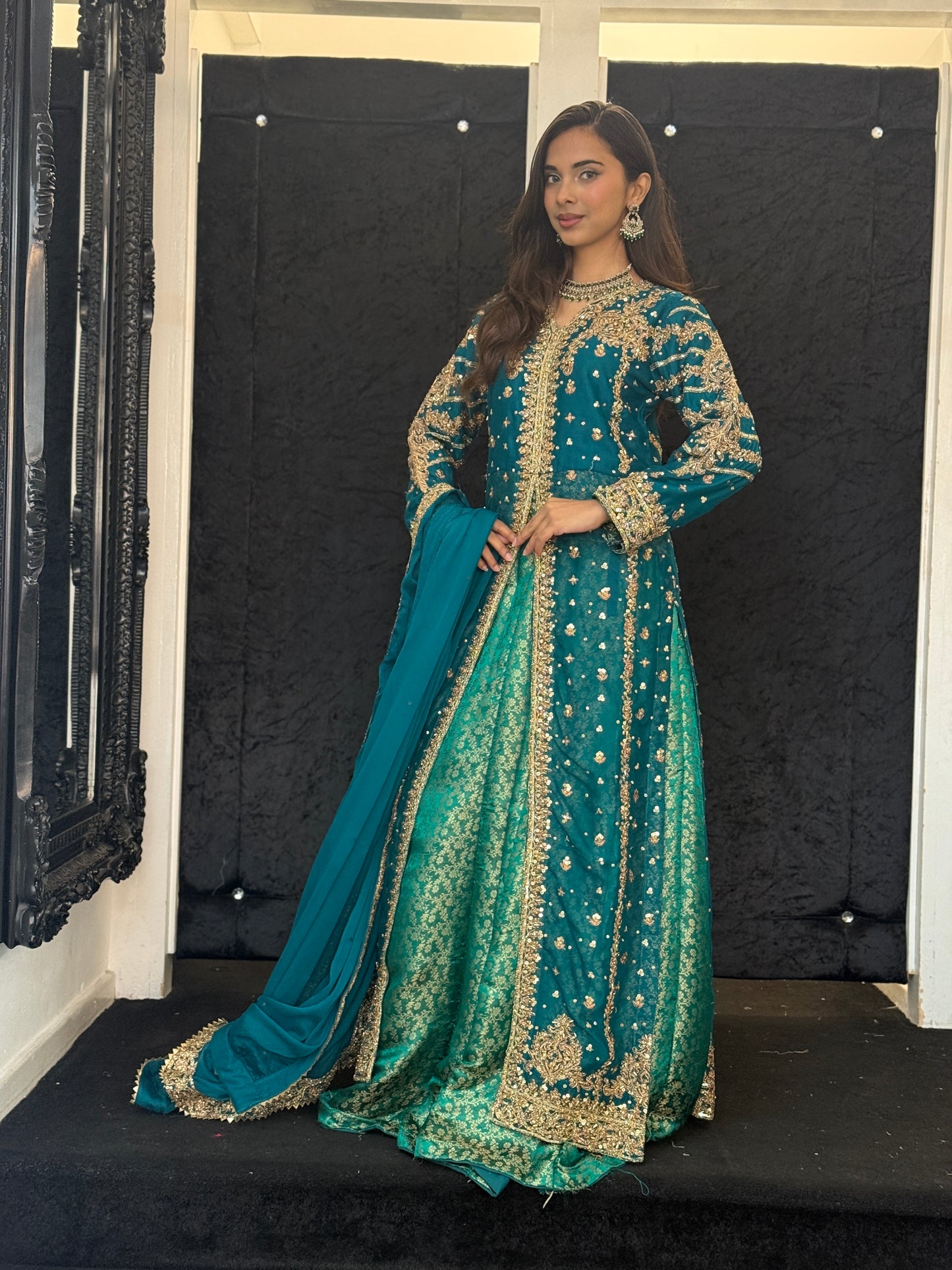 Teal Lehnga
