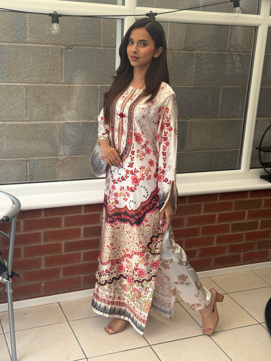 Ivory Royale – Luxury Printed Silk Edit