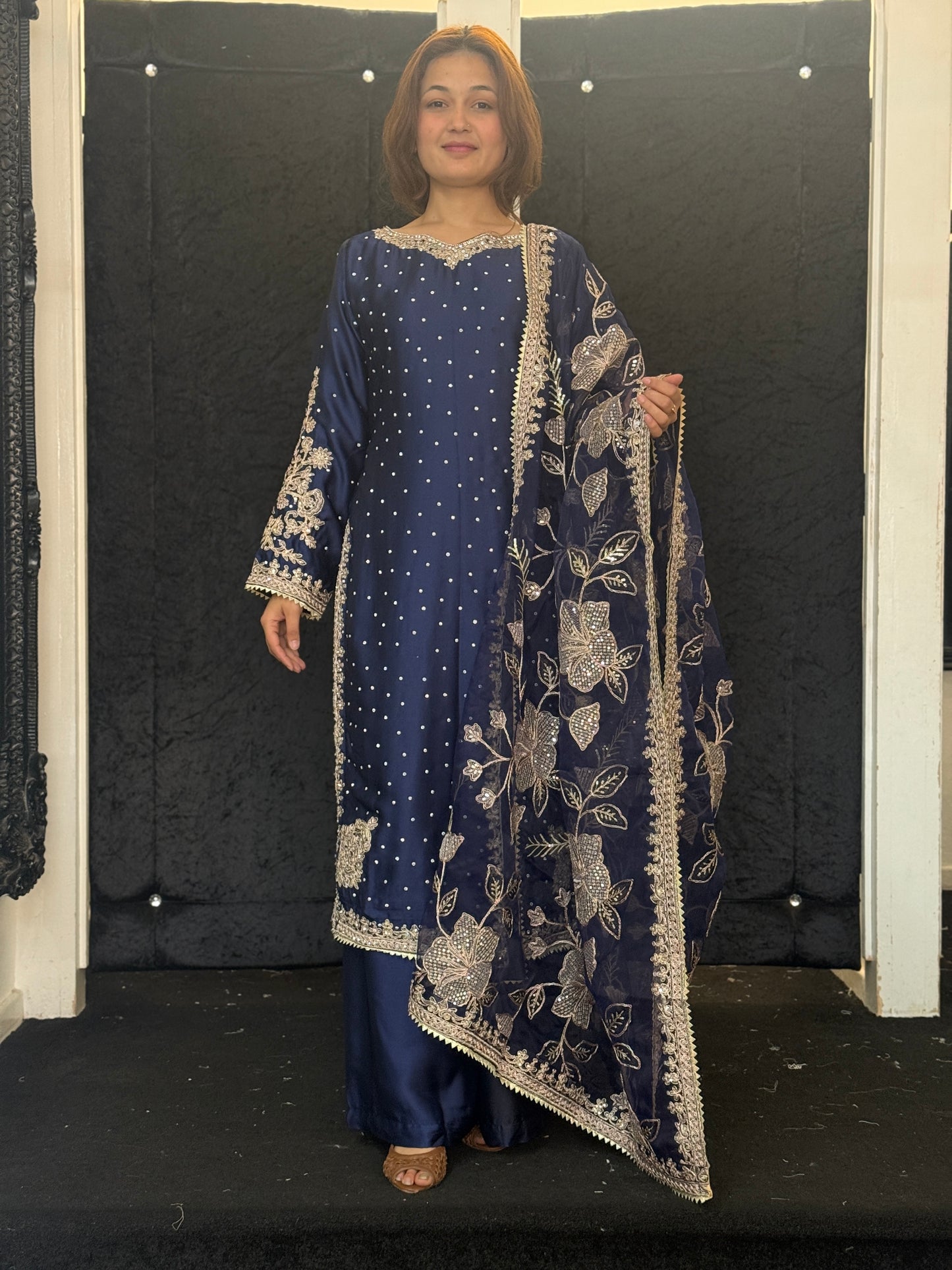 Rania Elegance Silk Suit