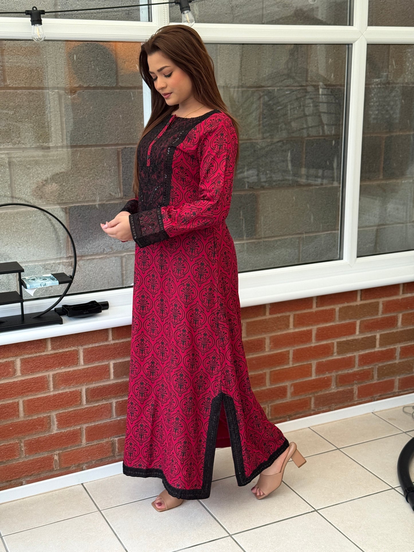 Zaraan Dhanak - 2 Piece Red