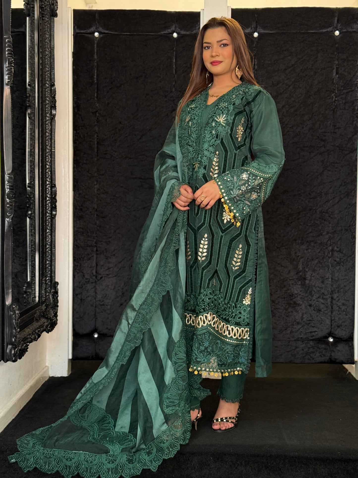 MARIA B - LUXURY COLLECTION