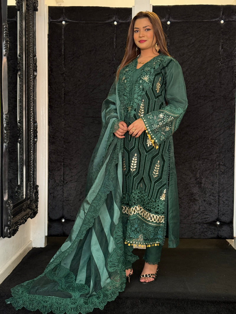 MARIA B - LUXURY COLLECTION