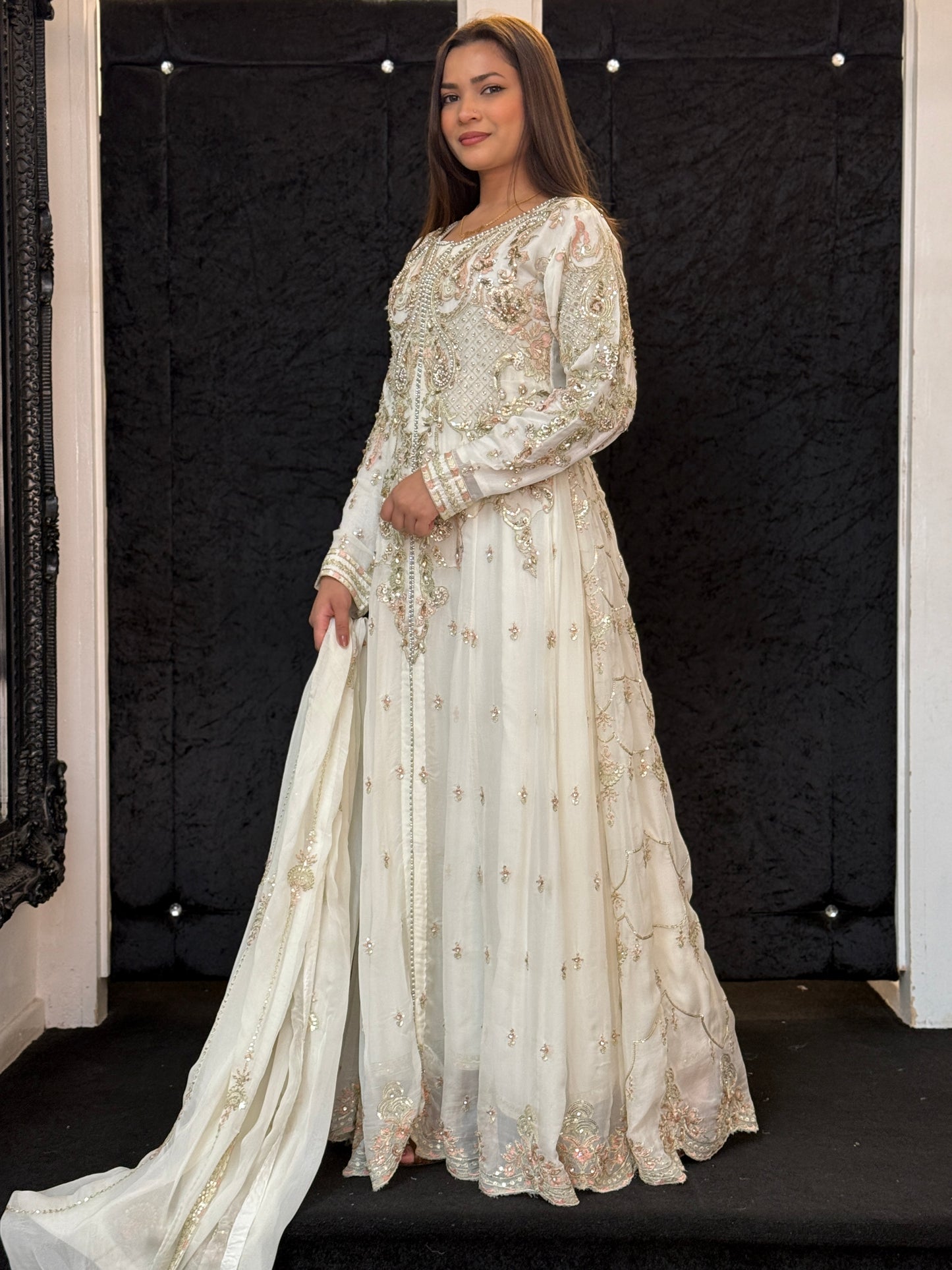 Ivory Éclat Chiffon Maxi