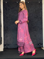 IZNIK - PLUM