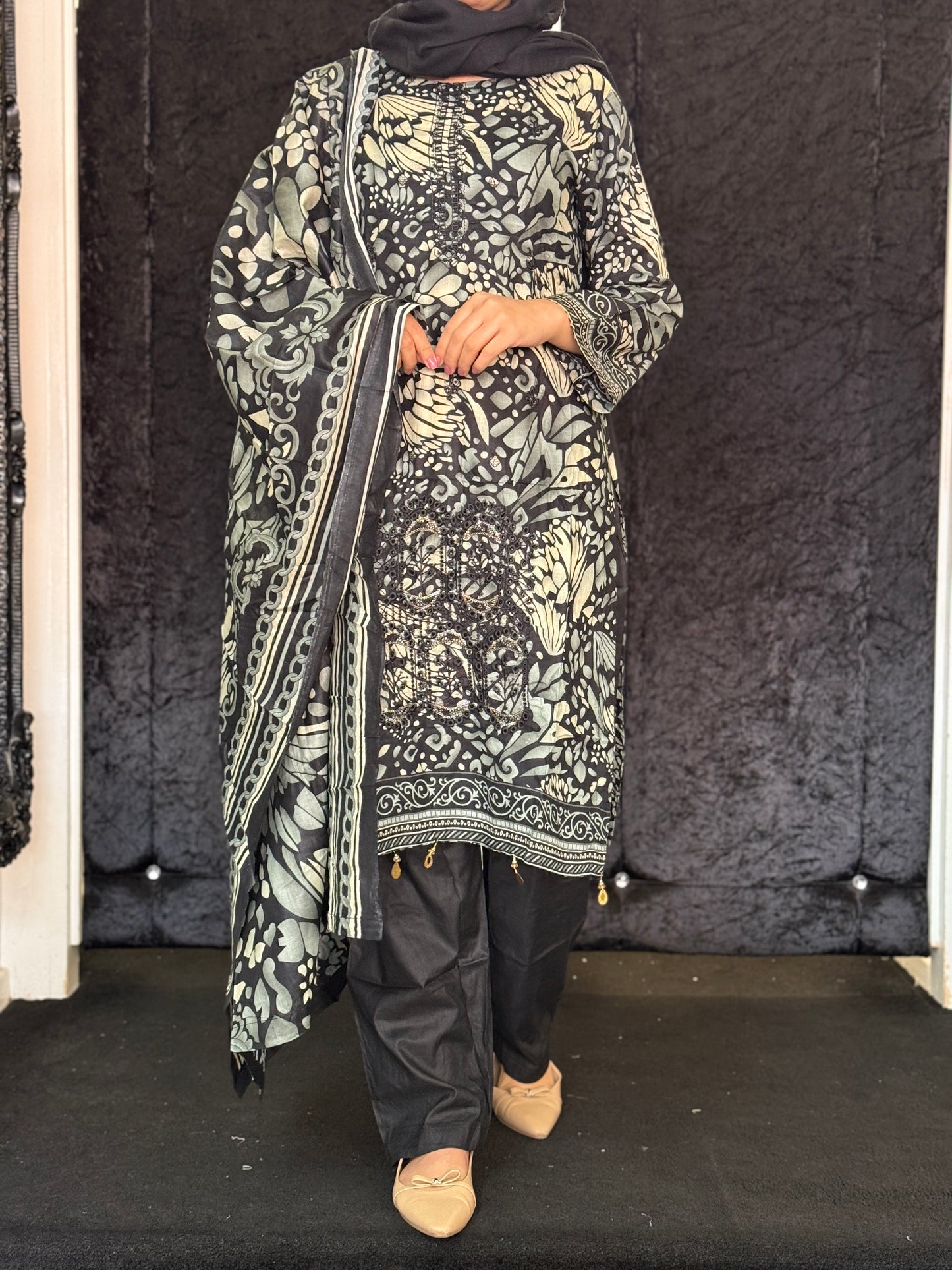 The Everyday Lawn Collection - Cheetah Print