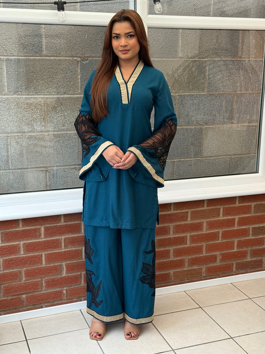 Dania - Embroidered Dhanak Co-Ord Teal Edition