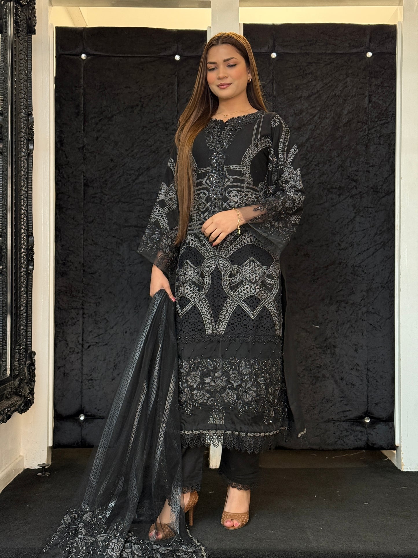MARIA B - LUXURY COLLECTION