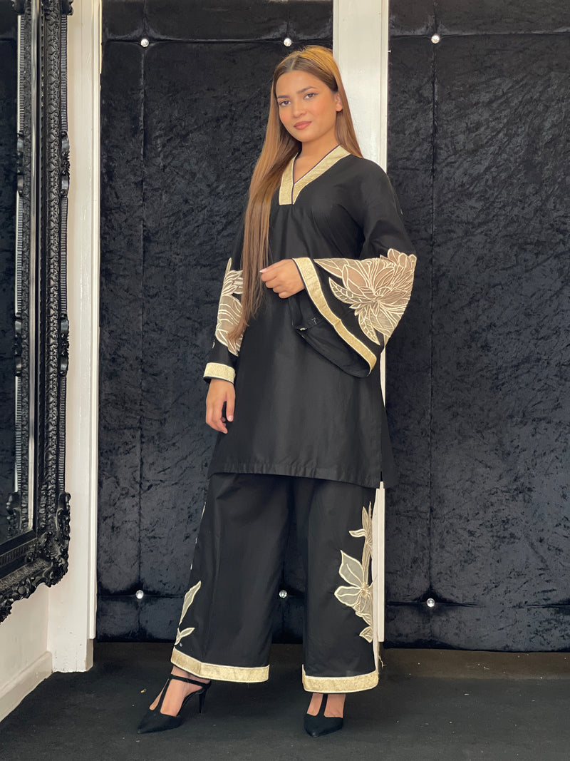 DANIA - BLACK