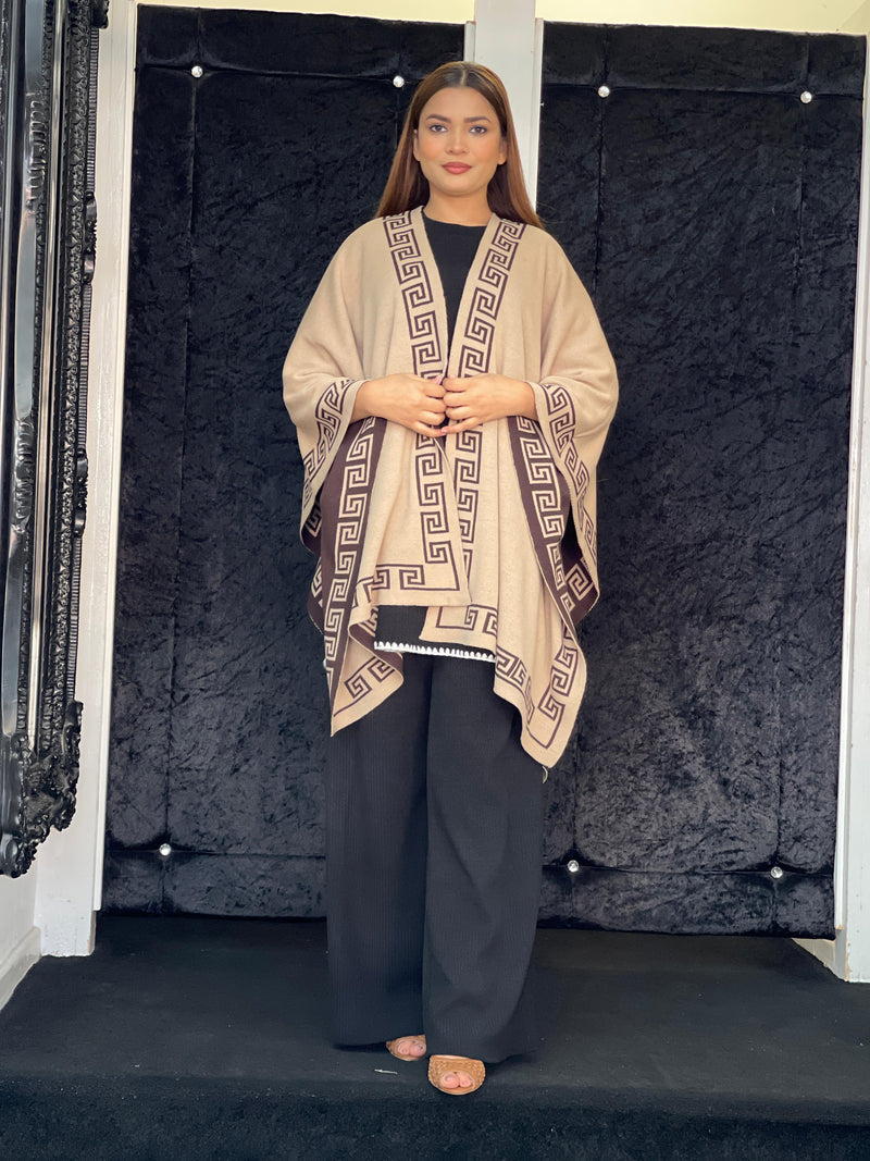 FALL SHOULDER SHAWL