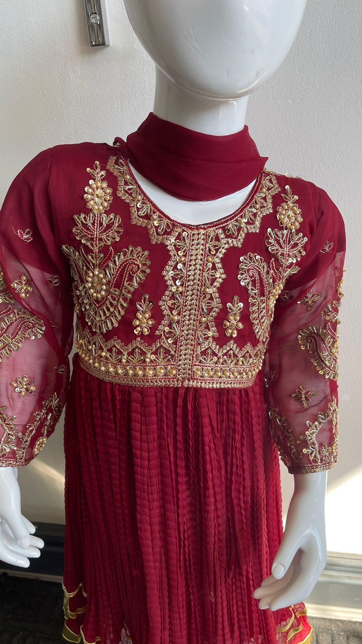 JAMILA - MAROON