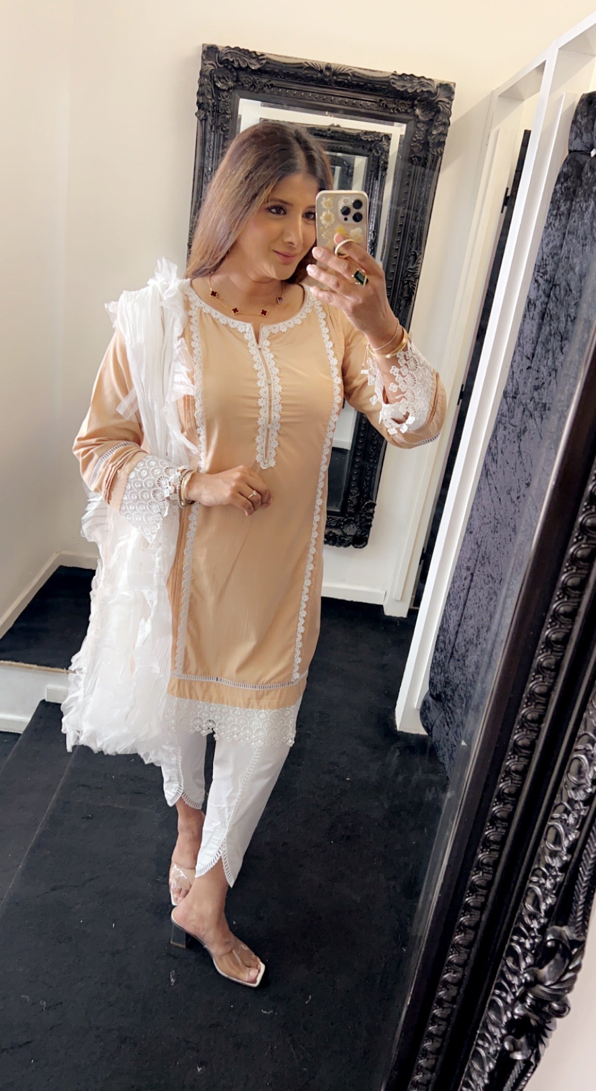 Chunari dupatta